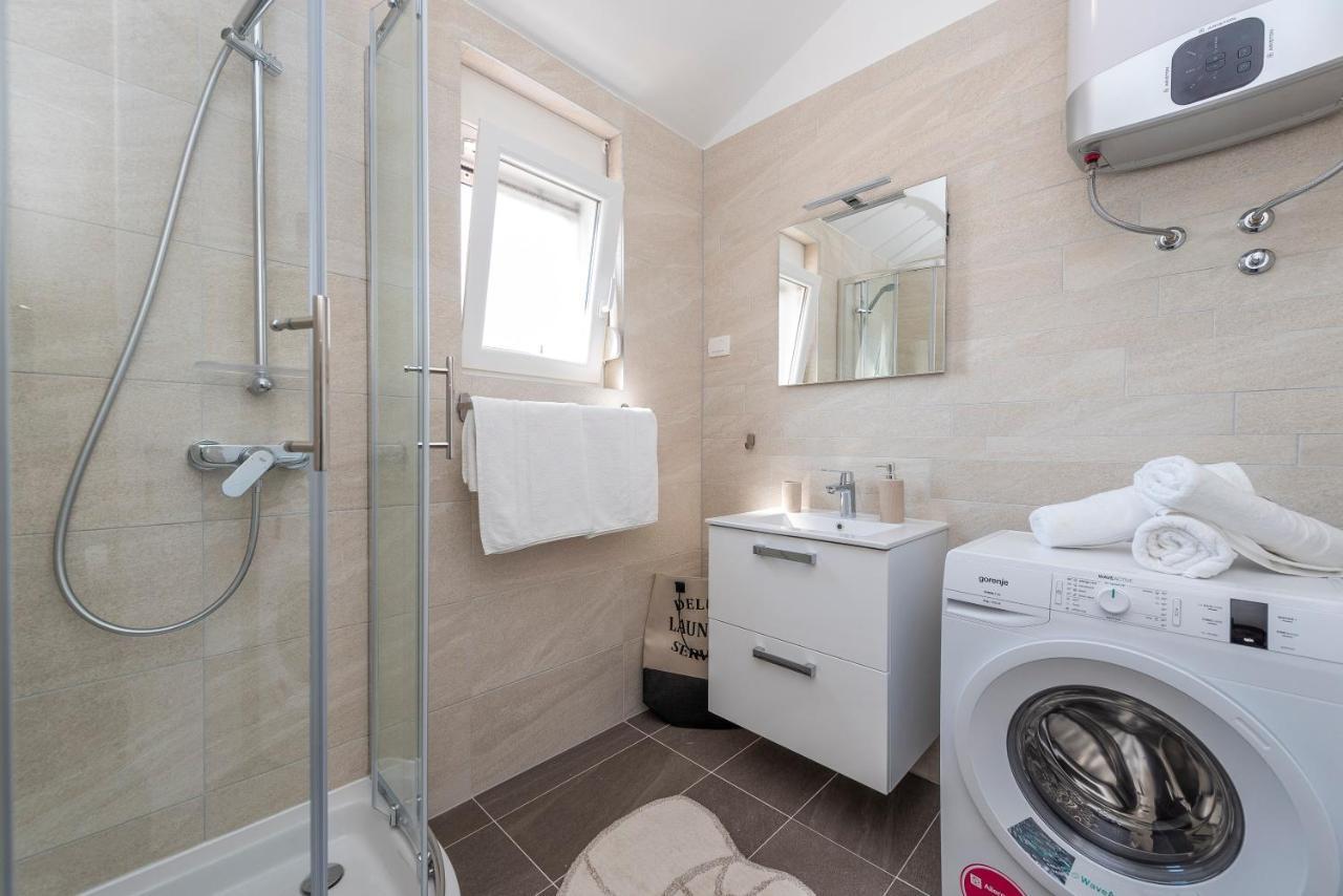 Luxury Apartments - La Vir 1&2 Extérieur photo
