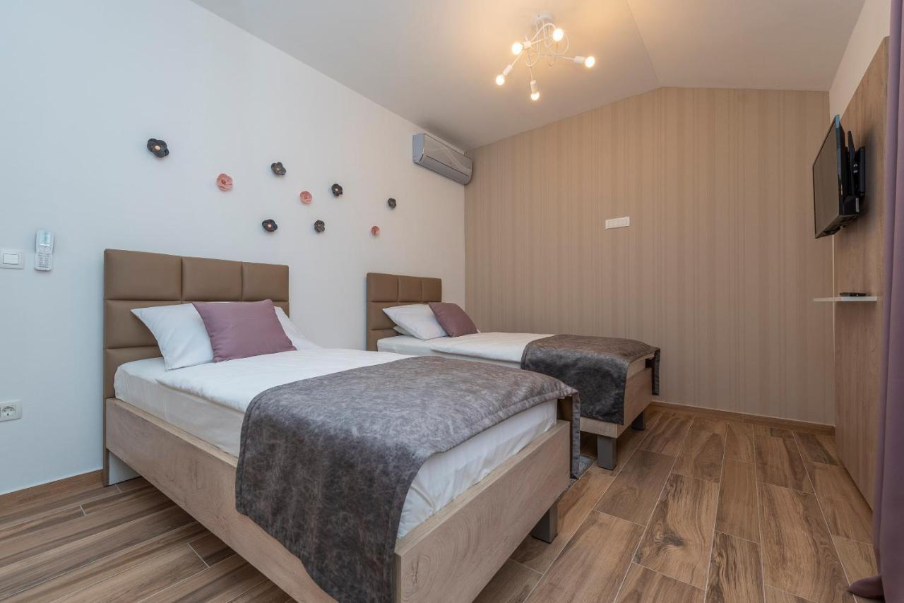 Luxury Apartments - La Vir 1&2 Extérieur photo