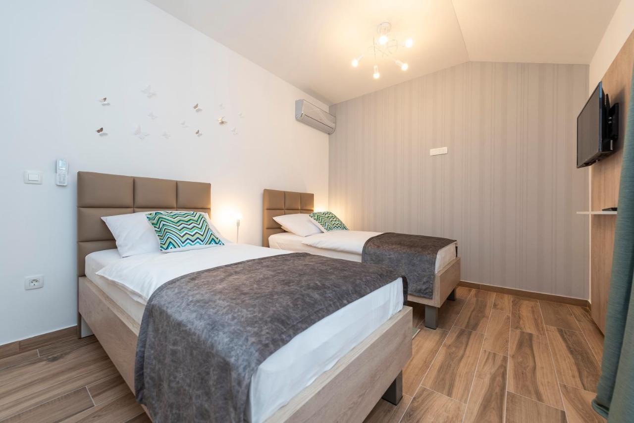 Luxury Apartments - La Vir 1&2 Extérieur photo