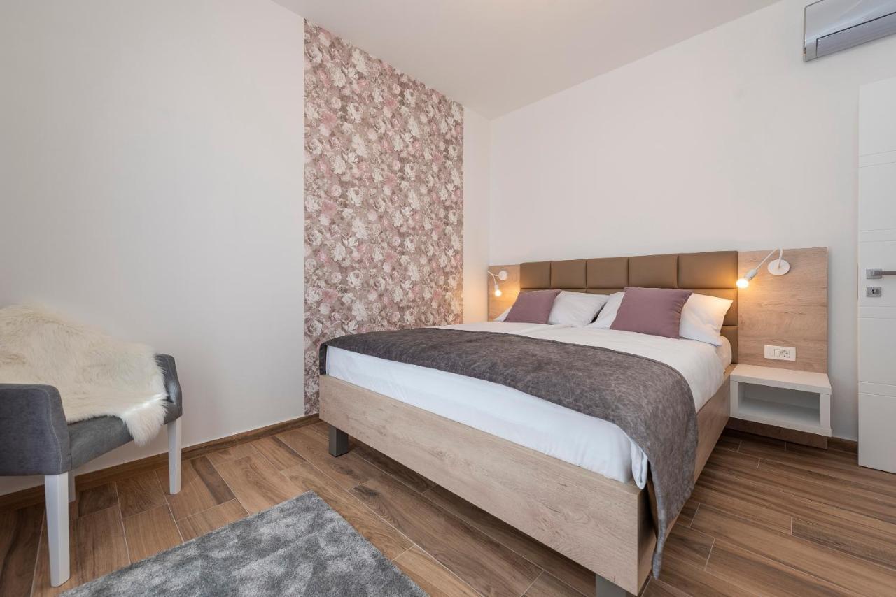Luxury Apartments - La Vir 1&2 Extérieur photo