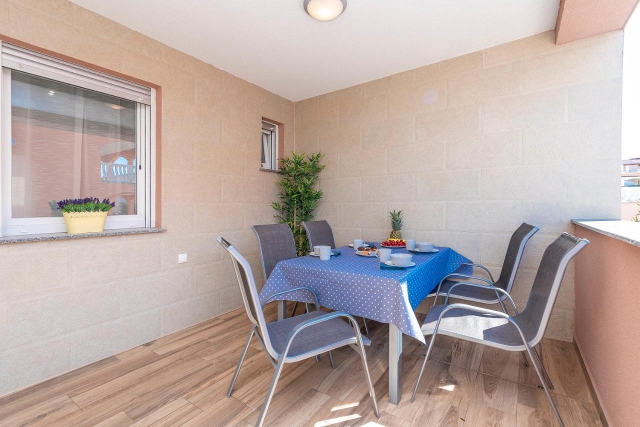 Luxury Apartments - La Vir 1&2 Extérieur photo