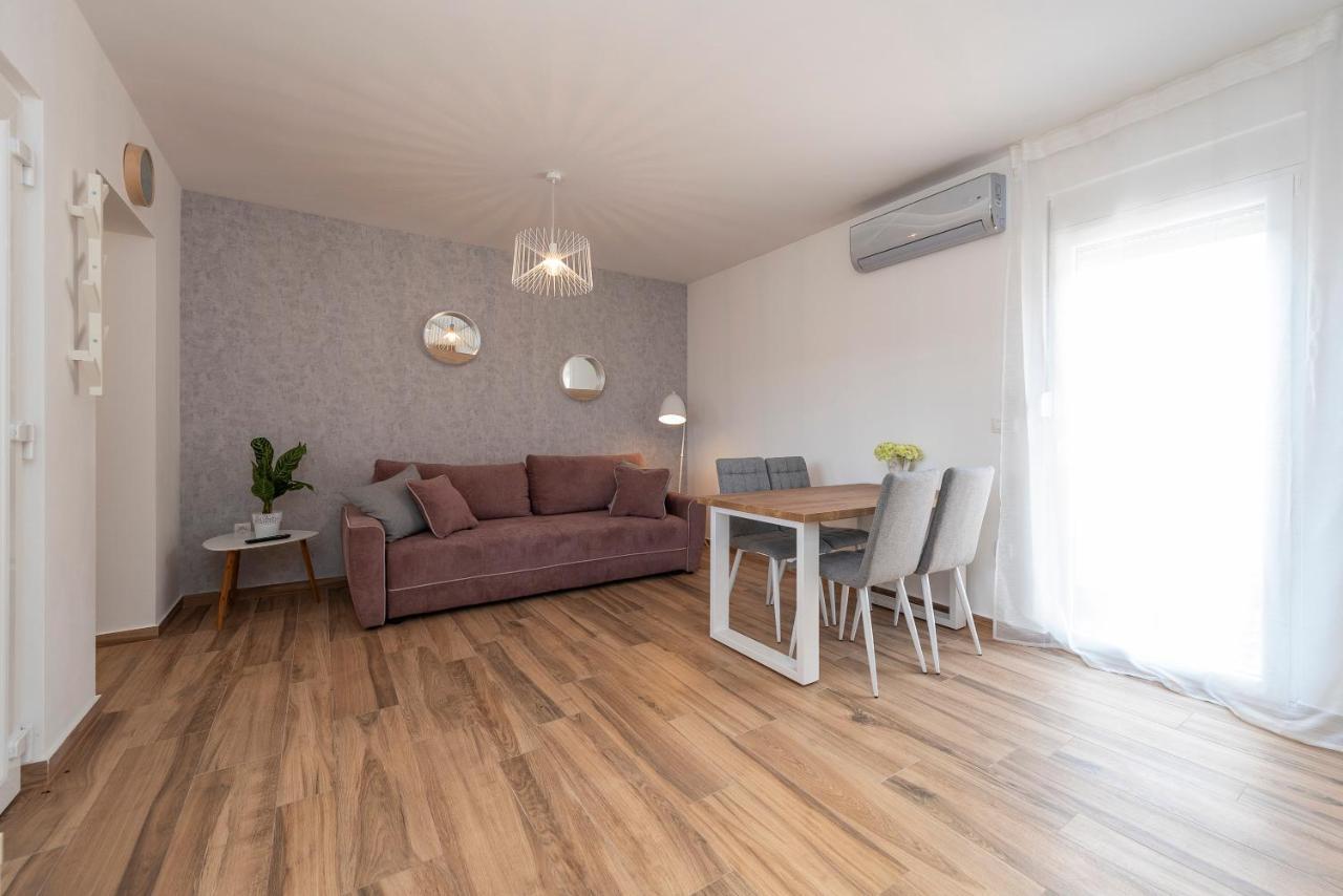 Luxury Apartments - La Vir 1&2 Extérieur photo