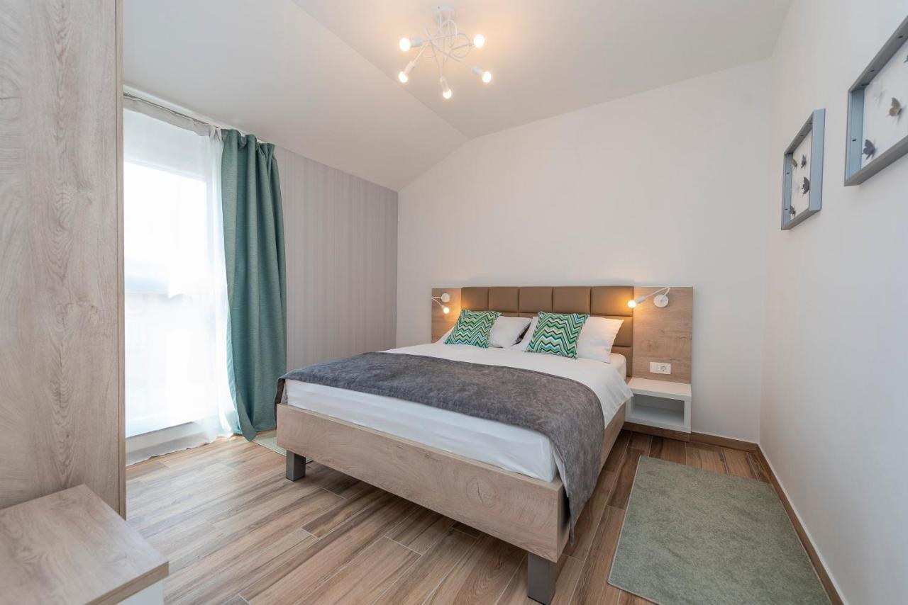 Luxury Apartments - La Vir 1&2 Extérieur photo